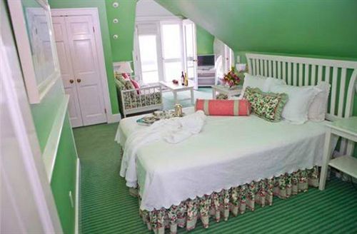 Hotel Iroquois Макино Экстерьер фото