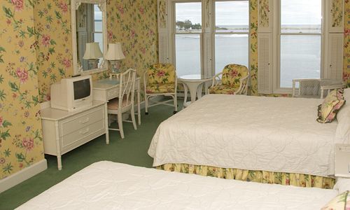 Hotel Iroquois Макино Экстерьер фото