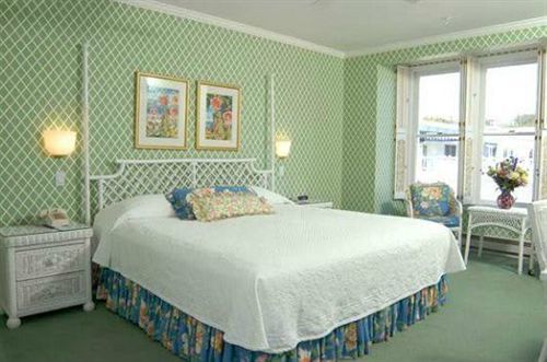 Hotel Iroquois Макино Экстерьер фото